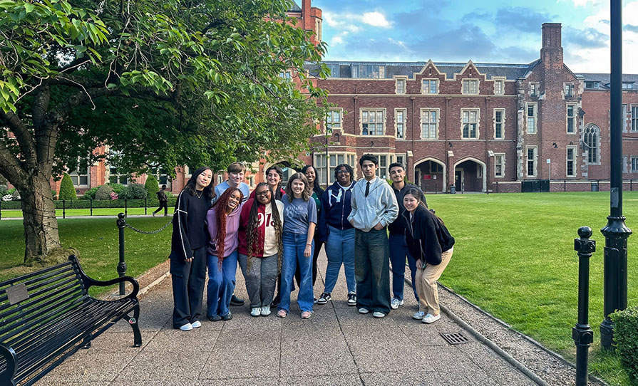 Leaders Across Borders